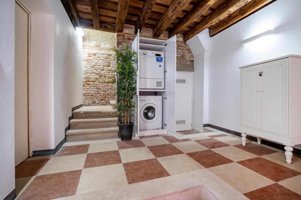 Sea To Sky Apartments By Wonderful Italy Veneţia Exterior foto